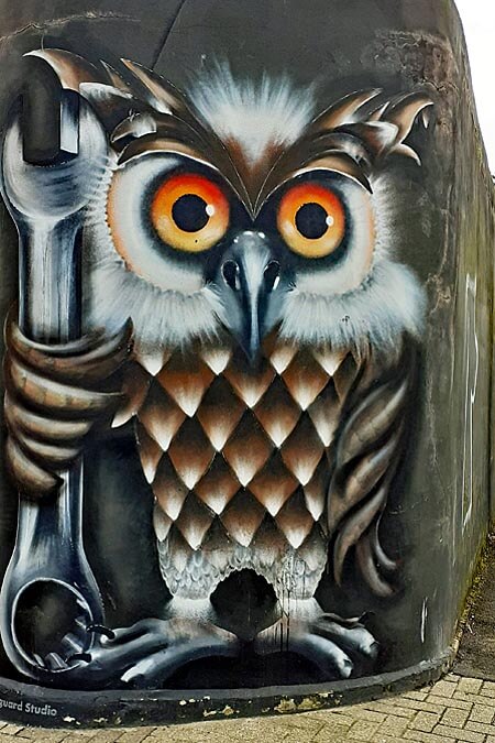 Southsea street art, Owl at Richmond Road